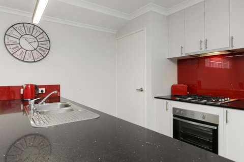 Perth Comfy Stays - Accommodation Coffs Harbour 17