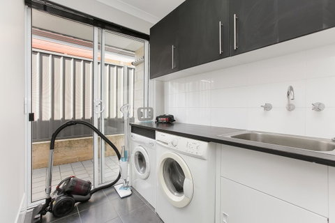 Perth Comfy Stays - Accommodation Coffs Harbour 24