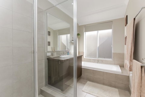 Perth Comfy Stays - Accommodation Coffs Harbour 39