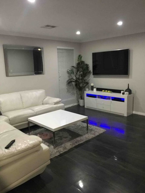 Perth Comfy Stays - Accommodation Coffs Harbour 6