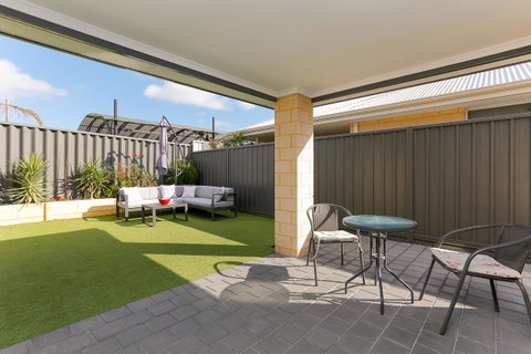 Perth Comfy Stays - Accommodation Coffs Harbour 12