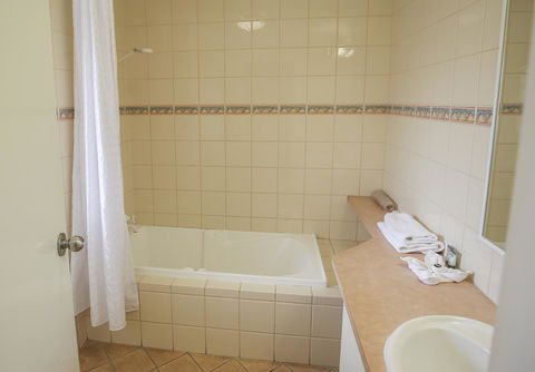 Esplanade Hotel Busselton - Accommodation Coffs Harbour 37