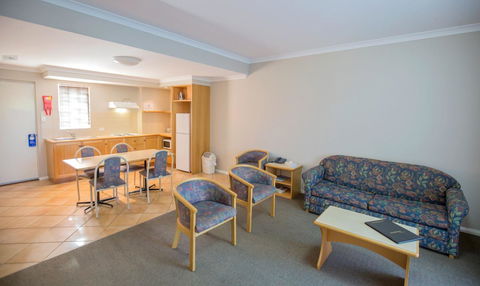 Esplanade Hotel Busselton - Accommodation Coffs Harbour 6