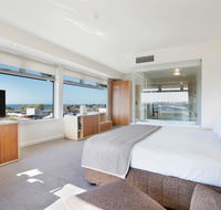 Quality Hotel Gateway Inn Devonport - Accommodation Coffs Harbour
