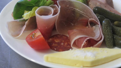 Comfort Inn Devonport - Accommodation Coffs Harbour 2