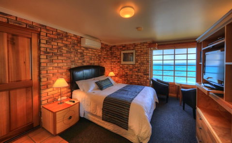 Stanley Village Waterfront Accommodation - Accommodation Coffs Harbour 24