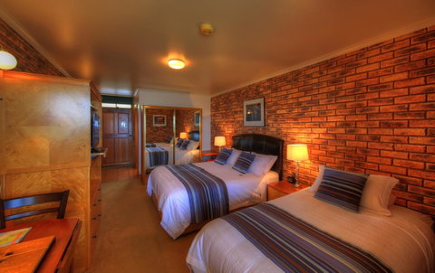 Stanley Village Waterfront Accommodation - Accommodation Coffs Harbour 23