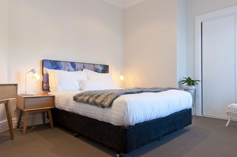On The Beach Waterfront Apartment - Accommodation Coffs Harbour 9