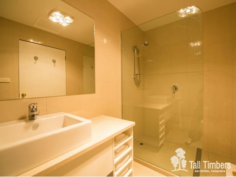 Tall Timbers Tasmania - Accommodation Coffs Harbour 14