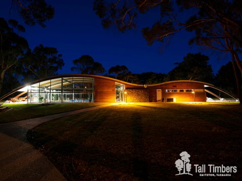 Tall Timbers Tasmania - Accommodation Coffs Harbour 4