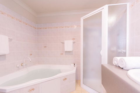 Hadley\'s Orient Hotel - Accommodation Coffs Harbour 40