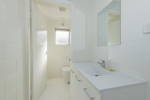 4 Bedroom House - Hobart CBD - Free Parking - Free WIFI - Accommodation Coffs Harbour 24