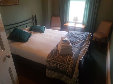 The Richmond Arms Hotel - Accommodation Coffs Harbour 9