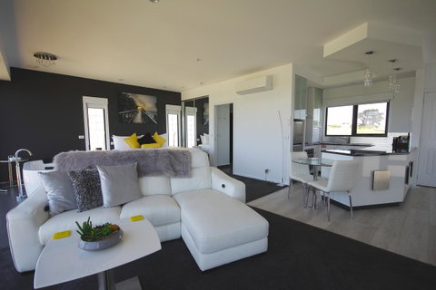 Horizon Deluxe Apartments - Accommodation Coffs Harbour 1