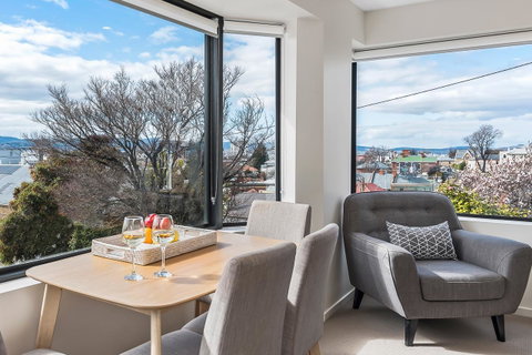110 Hampden Apartments - Accommodation Coffs Harbour 4