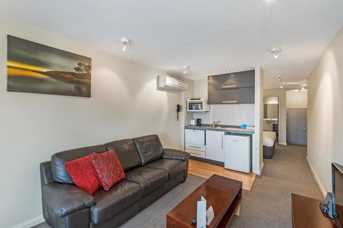 Mantra One Sandy Bay Road - Accommodation Coffs Harbour 30