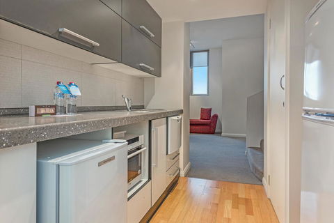 Mantra One Sandy Bay Road - Accommodation Coffs Harbour 5
