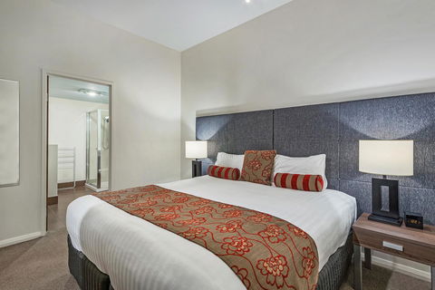 Mantra One Sandy Bay Road - Accommodation Coffs Harbour 2