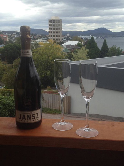 Reflections On The Bay - Accommodation Coffs Harbour 4