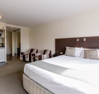 St Ives Motel Apartments - Accommodation Coffs Harbour