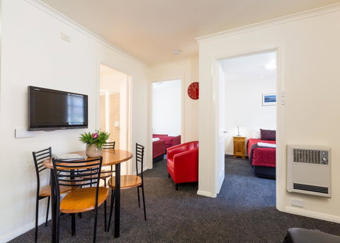 Graham Apartments - Accommodation Coffs Harbour 3