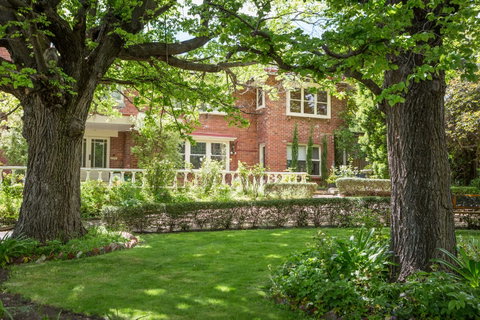 Graham Apartments - Accommodation Coffs Harbour 0