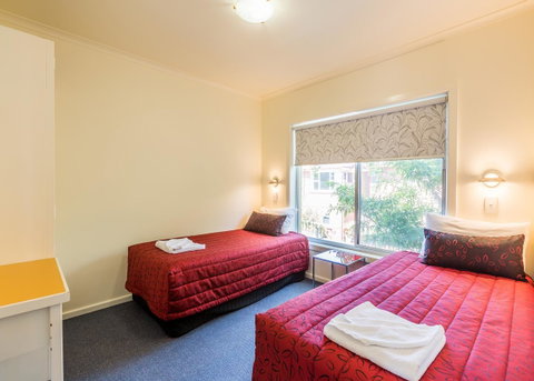 Graham Apartments - Accommodation Coffs Harbour 17