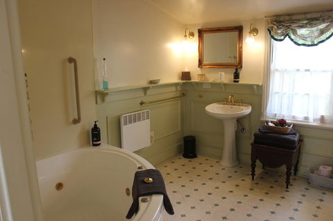 Alice\'s Cottages - Accommodation Coffs Harbour 27