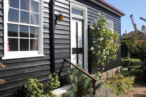 Alice\'s Cottages - Accommodation Coffs Harbour 9