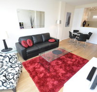 Neutral Bay Self-Contained Modern One-Bedroom Apartment 63BEN - Accommodation Coffs Harbour