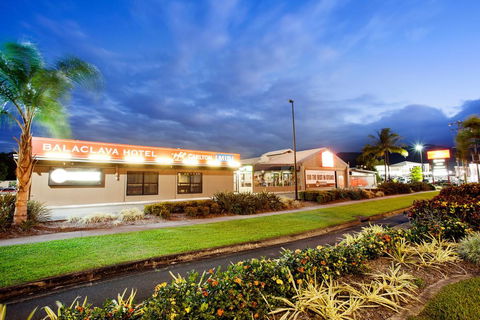 Nightcap At Balaclava Hotel - Accommodation Coffs Harbour 2