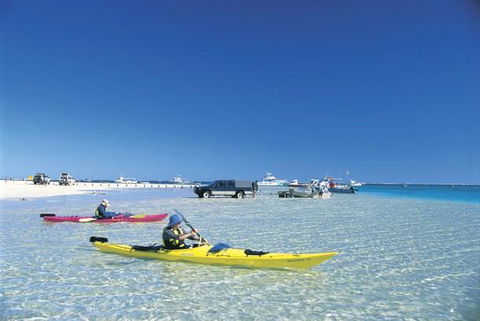 Ningaloo Coral Bay Backpackers - Accommodation Coffs Harbour 1