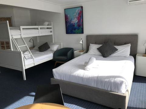 North Pier Hotel - Accommodation Coffs Harbour 3