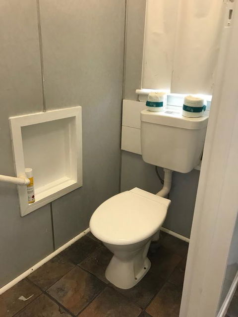 O'Shea's Royal Hotel - Accommodation Coffs Harbour 3