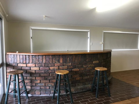 O'Shea's Royal Hotel - Accommodation Coffs Harbour 2