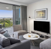 Oaks Brisbane on Margaret Suites - Accommodation Coffs Harbour