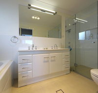 Ocean View OasisFingal Bay - Accommodation Coffs Harbour