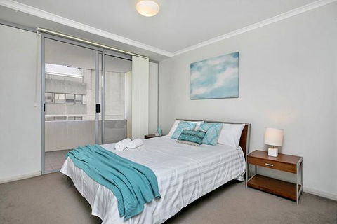 One Bedroom Apartment Atchison St(L1006) - Accommodation Coffs Harbour 2