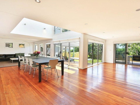 Palm Oasis - Family Friendly Accommodation Just A Short Walk To Werri Beach - Accommodation Coffs Harbour 3