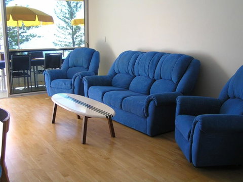Park Towers Holiday Units - Accommodation Coffs Harbour 2