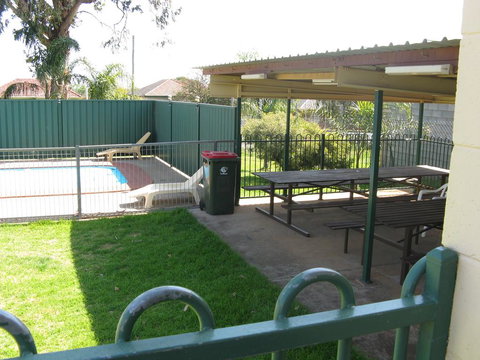 Peak Hill Golden Peak Budget Motel - Accommodation Coffs Harbour 3