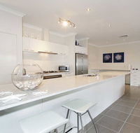 Penguin 4 Bedroom House by Shoalwater Executive Homes - Accommodation Coffs Harbour