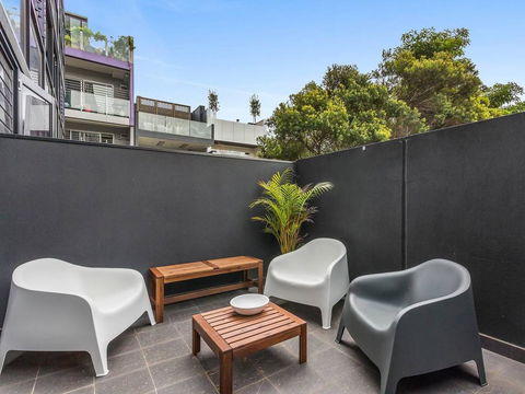 PERFECTLY PRAHRAN - Your Mecca Of Social And Style - Accommodation Coffs Harbour 3