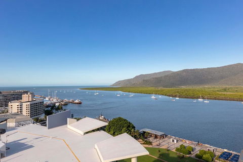 Piermonde Apartments Cairns - Accommodation Coffs Harbour 1