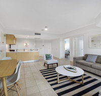 Poolside at Iluka Resort Apartments - Accommodation Coffs Harbour
