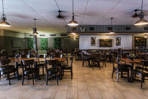 Potshot Hotel Resort - Accommodation Coffs Harbour 1