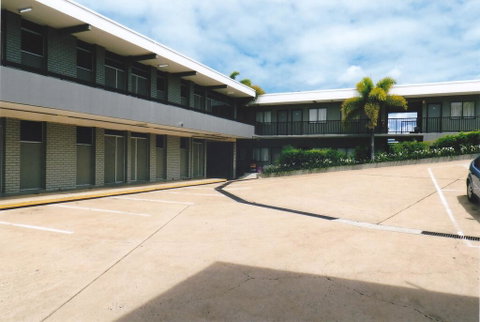 PRECINCT HOTEL GLADSTONE - Accommodation Coffs Harbour 0