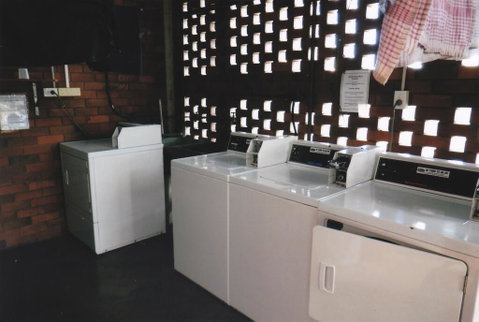 PRECINCT HOTEL GLADSTONE - Accommodation Coffs Harbour 1