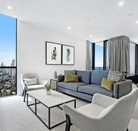 Qube Broadbeach - Luxury 2 Bedroom Ocean View - Accommodation Coffs Harbour