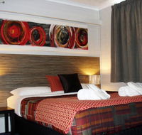 Raceview Motor Inn - Accommodation Coffs Harbour